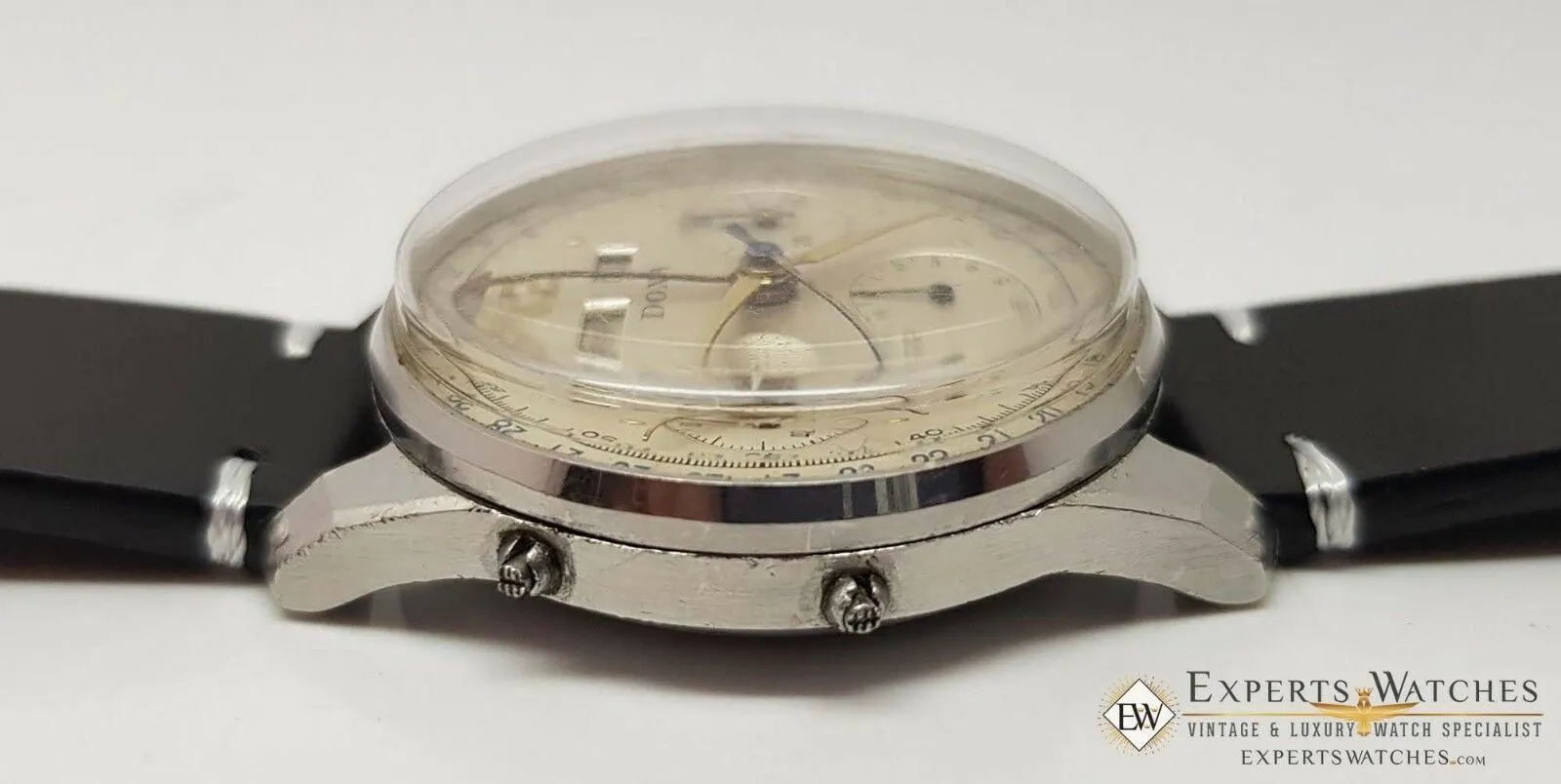 1950s Vintage DOXA VALJOUX 72C Triple French Day Date Calendar Chronograph Watch