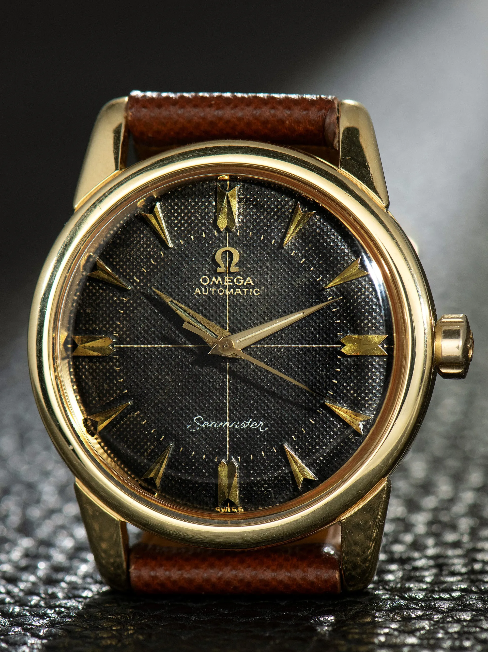1954 Omega Seamaster Automatic 18K YG (Ref. 2846-2848 1SC) 'Cal. 501' Black Honeycomb Dial