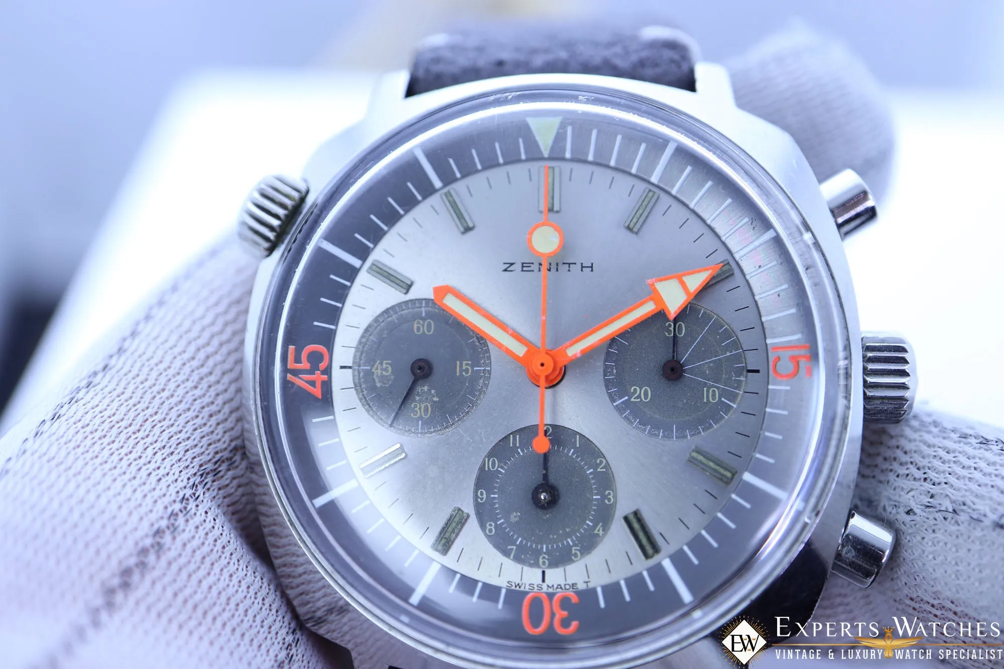 1968 Serviced Vintage Zenith Super Sub Sea A3736 Chronograph 146-HP Panda Watch