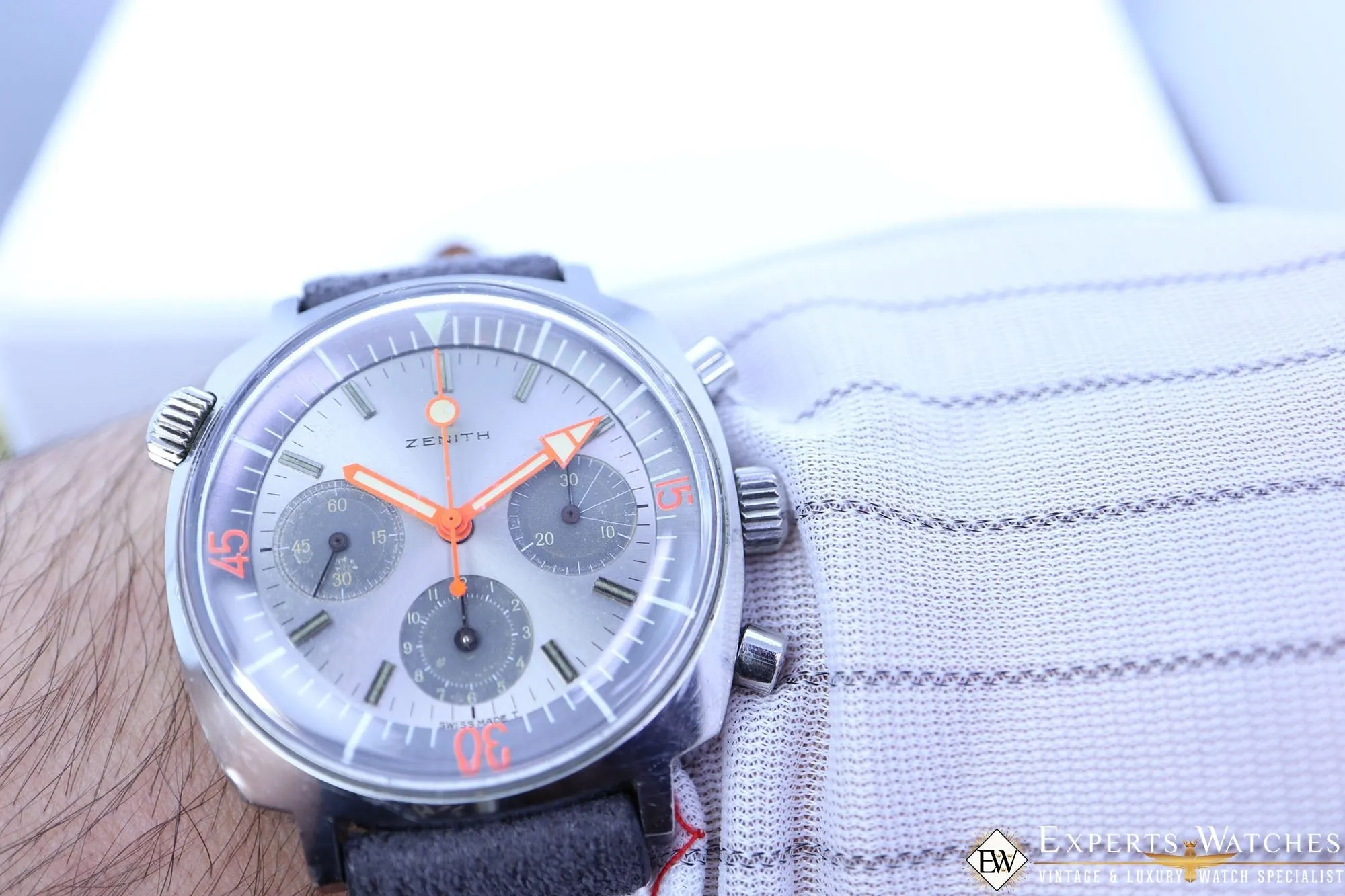 1968 Serviced Vintage Zenith Super Sub Sea A3736 Chronograph 146-HP Panda Watch