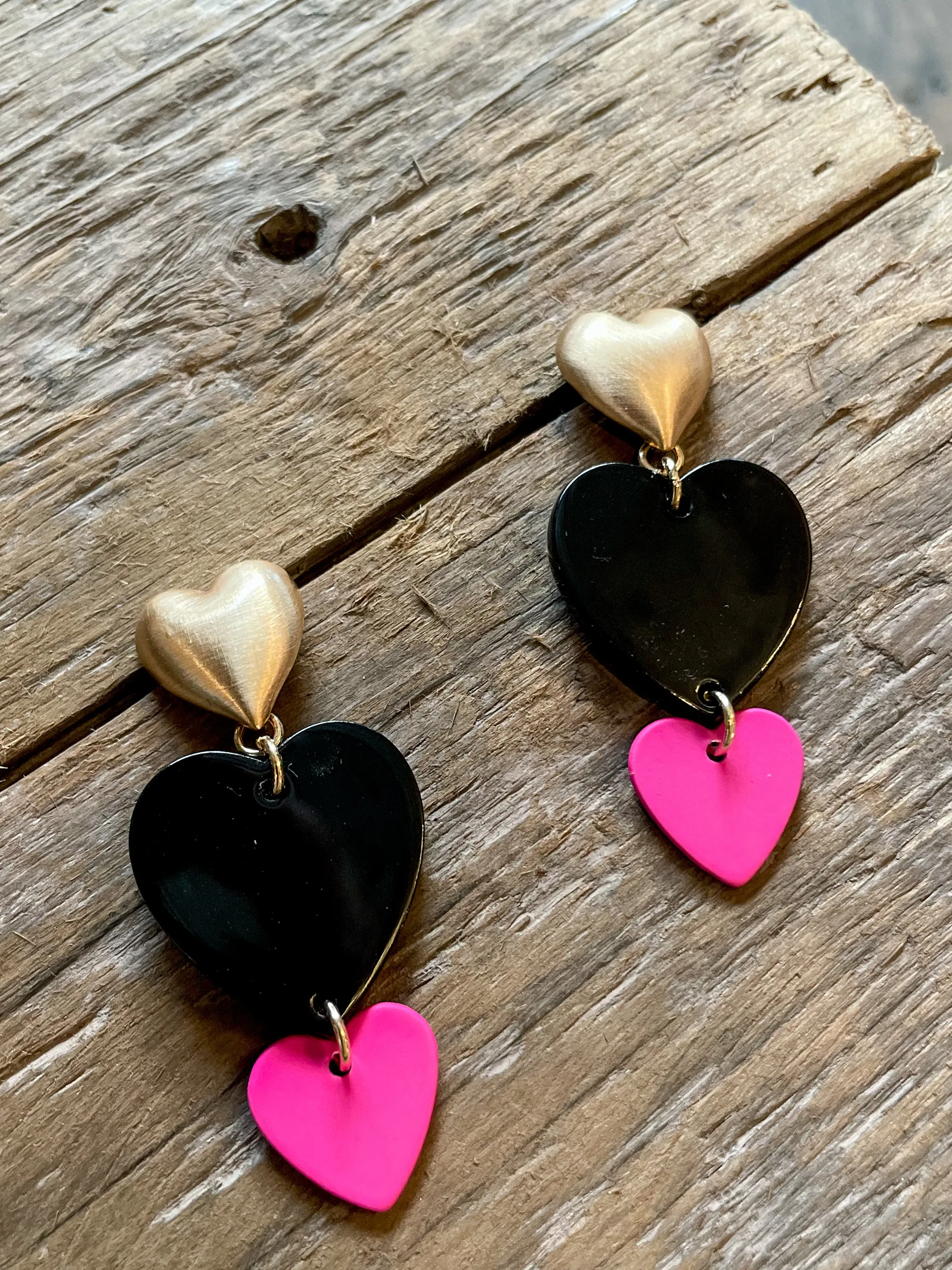 Be Mine Earrings, Fushia