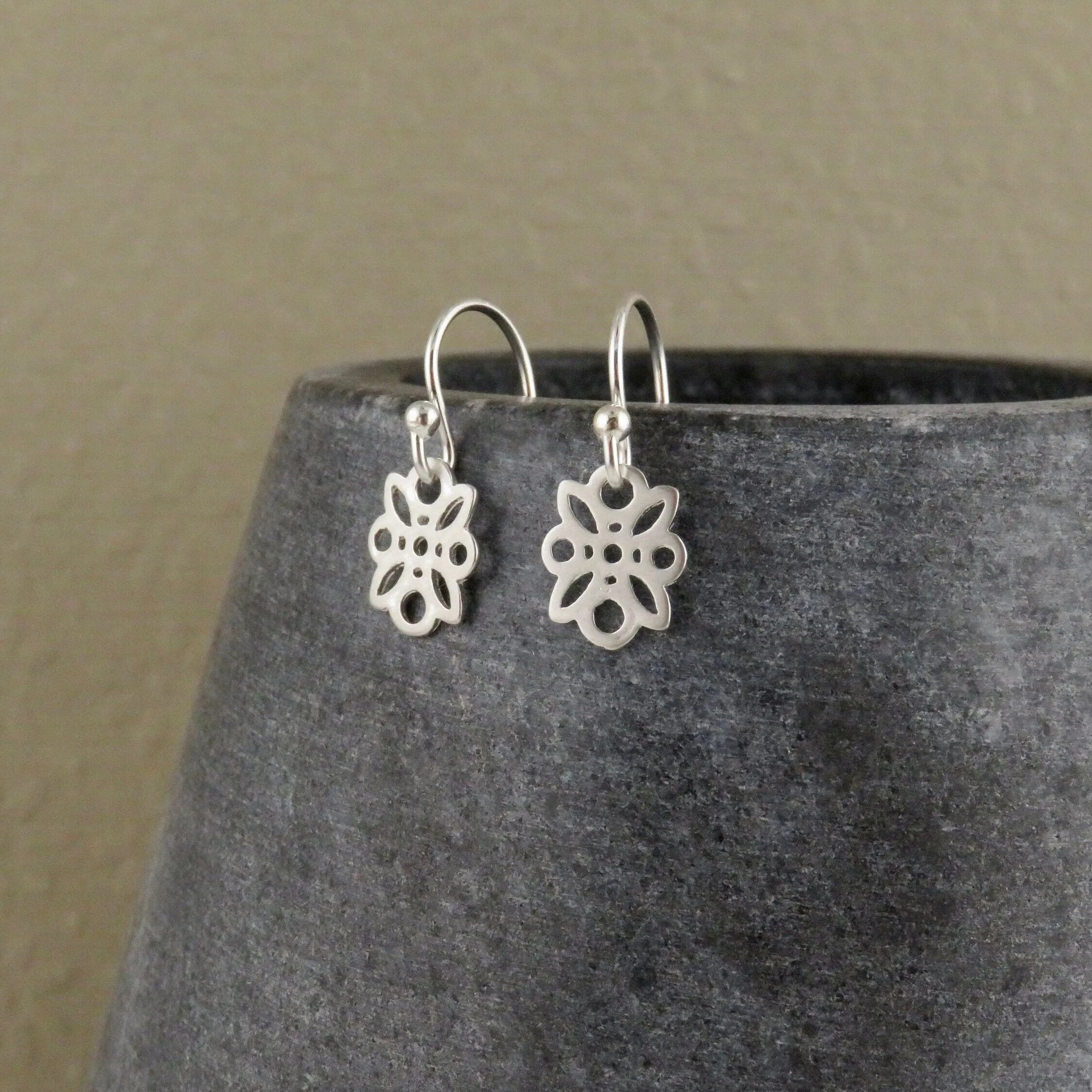 Dainty Silver Flower Earrings