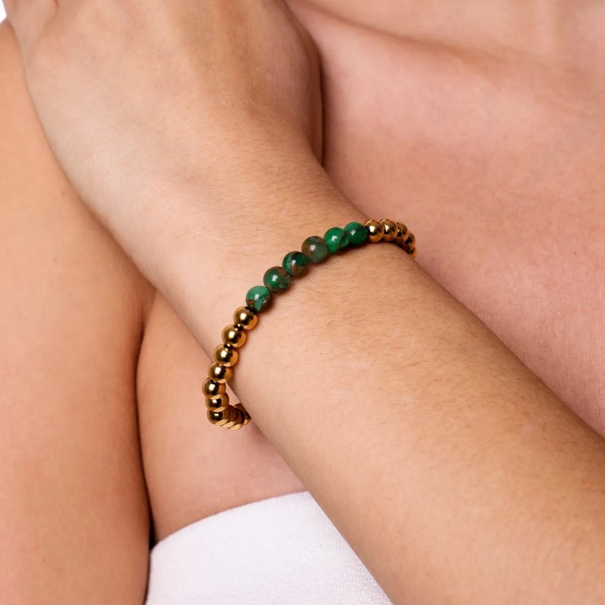 Dreamy | 18k Gold | New Green Agate | Gemstone Expression Bracelet