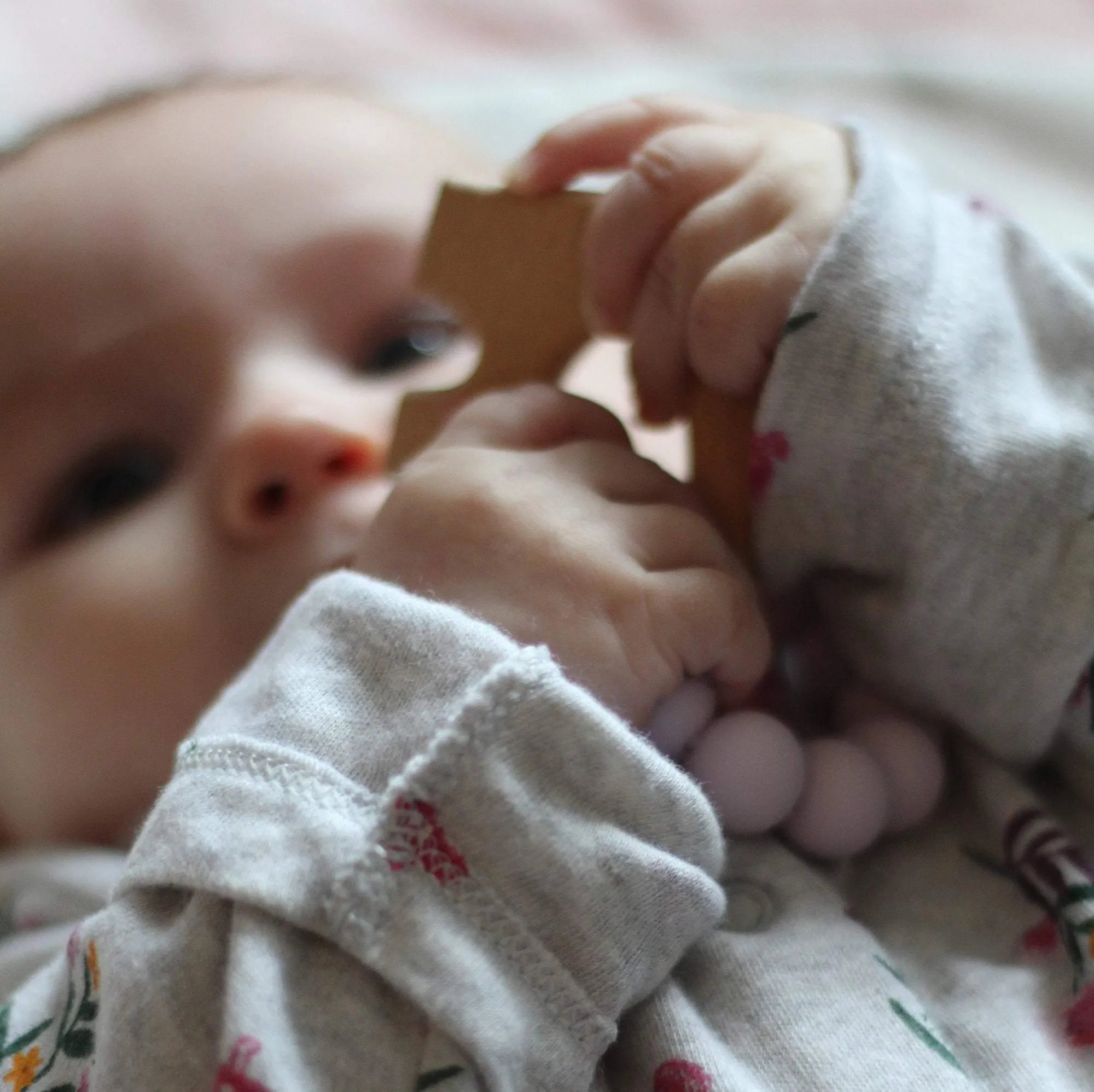 Elephant Mini Teething Ring - Marble
