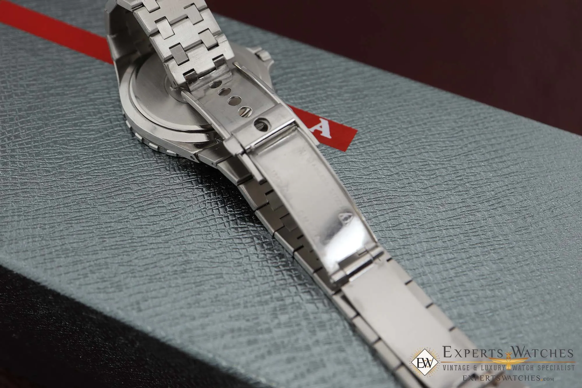 Factory Serviced Vintage Omega Seamaster 120 1337 Jacques Mayol Plongeur de Luxe