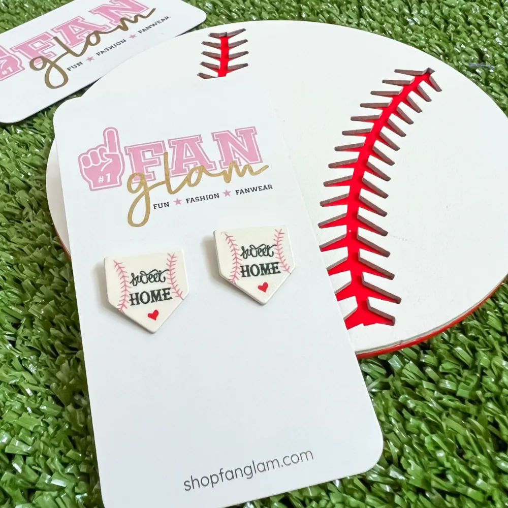 HOME SWEET HOME PLATE STUD EARRINGS WHITE