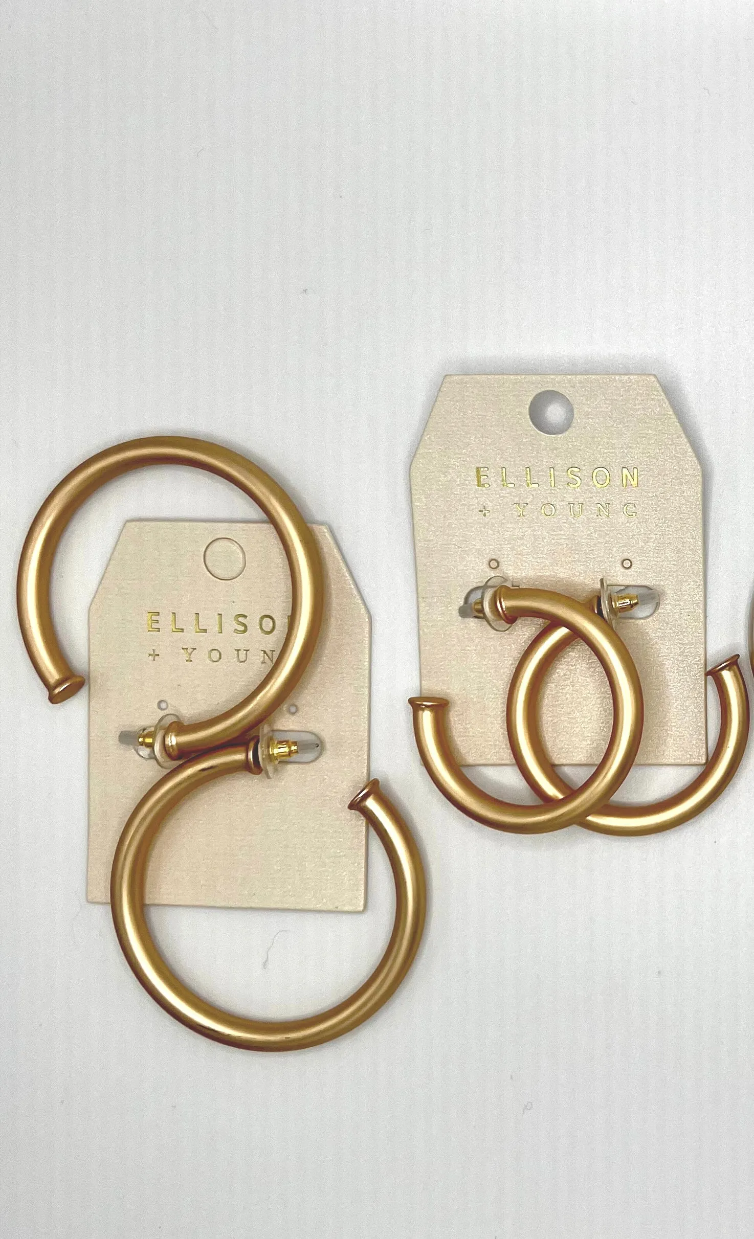 LIGHTWEIGHT TUBE EARRINGS