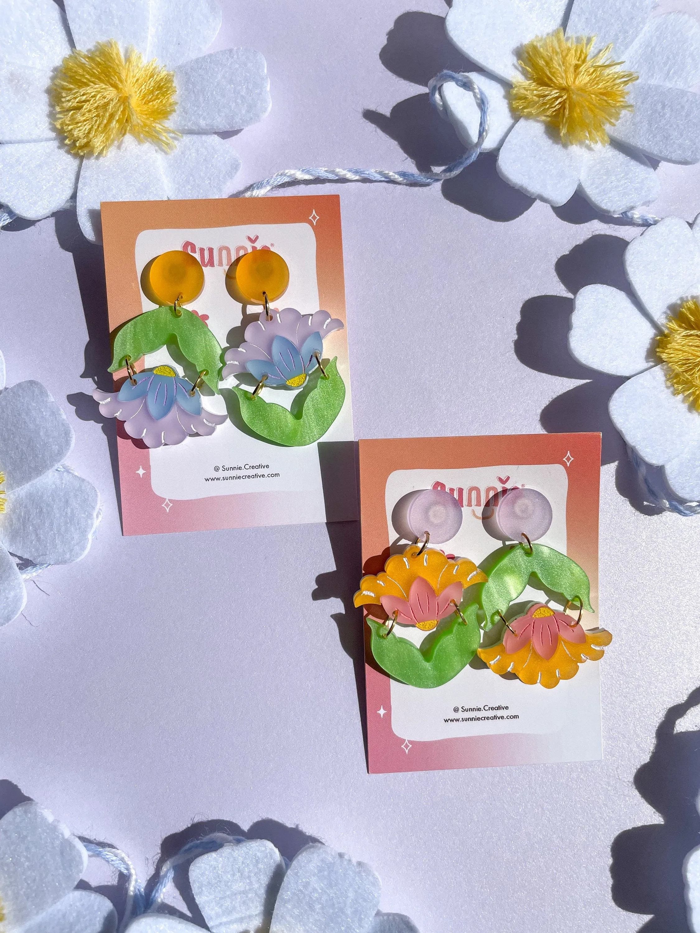 Mismatch Blooming Daisy