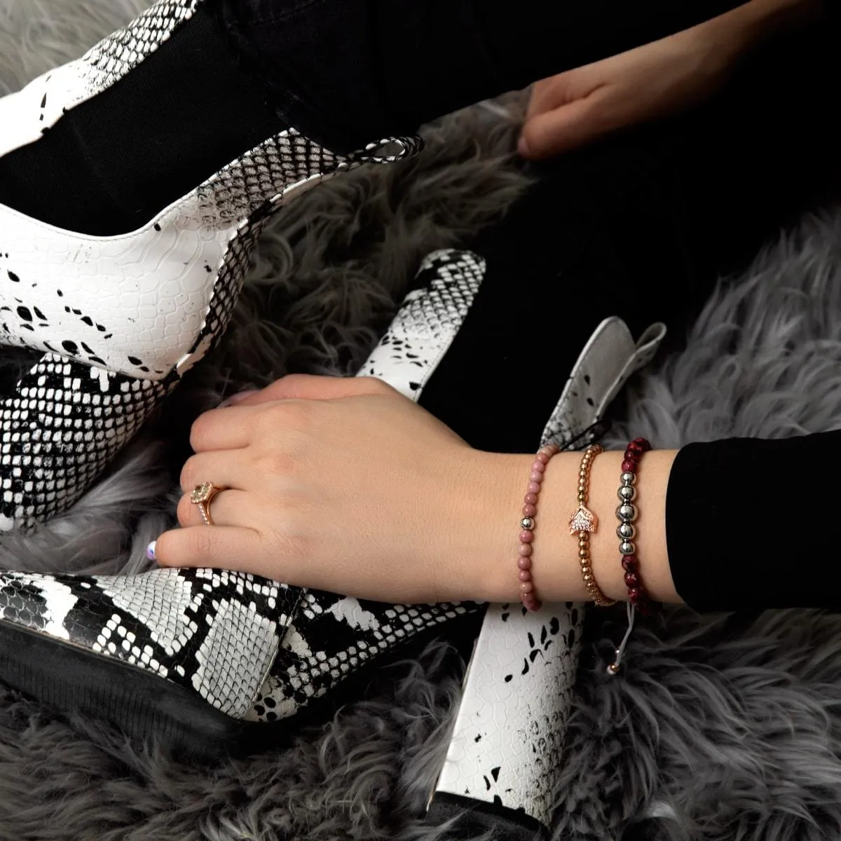 Mulberry Agate | Silver | Balance Gemstone Macrame Bracelet