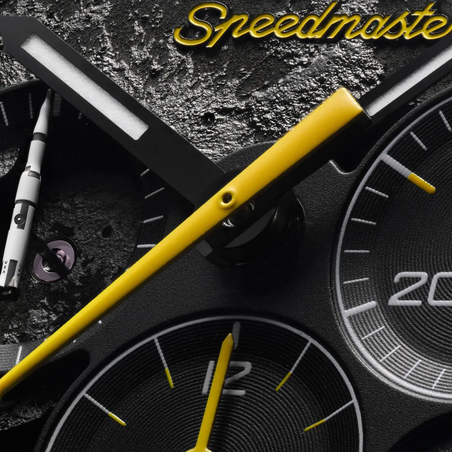 OMEGA Speedmaster "Dark Side Of The Moon" Apollo 8 Stem Winding - 310.92.44.50.01.001