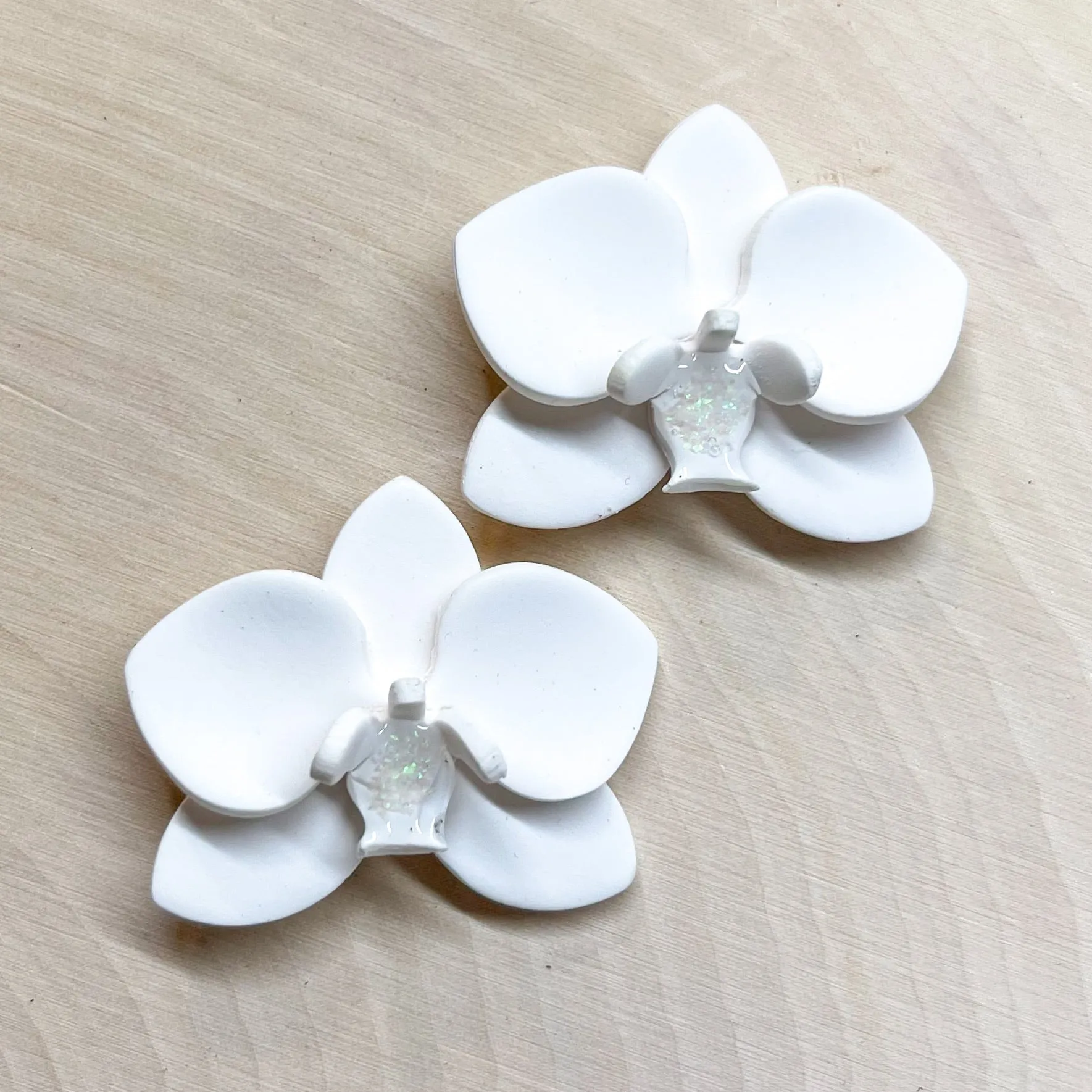 Phalaenopsis- Large Stud