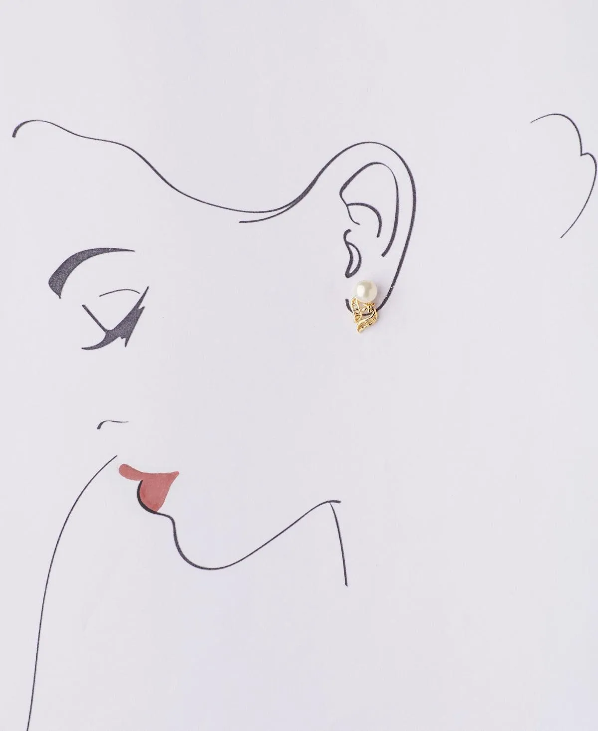 Pretty Pearl Stud Earring
