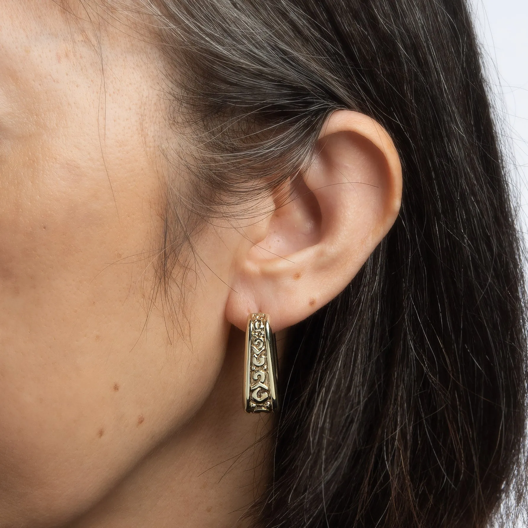 Square Hoop Earrings Vintage 14k Yellow Gold Scrolled Design 1" Drops Jewelry