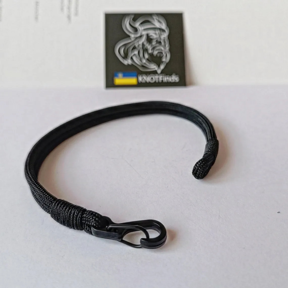 Thin black paracord and carabiner bracelet. Unloading camp. Surfer bangle. Extreme durable.